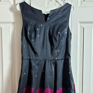 Eshakti sleeveless forest dress. Size 8.